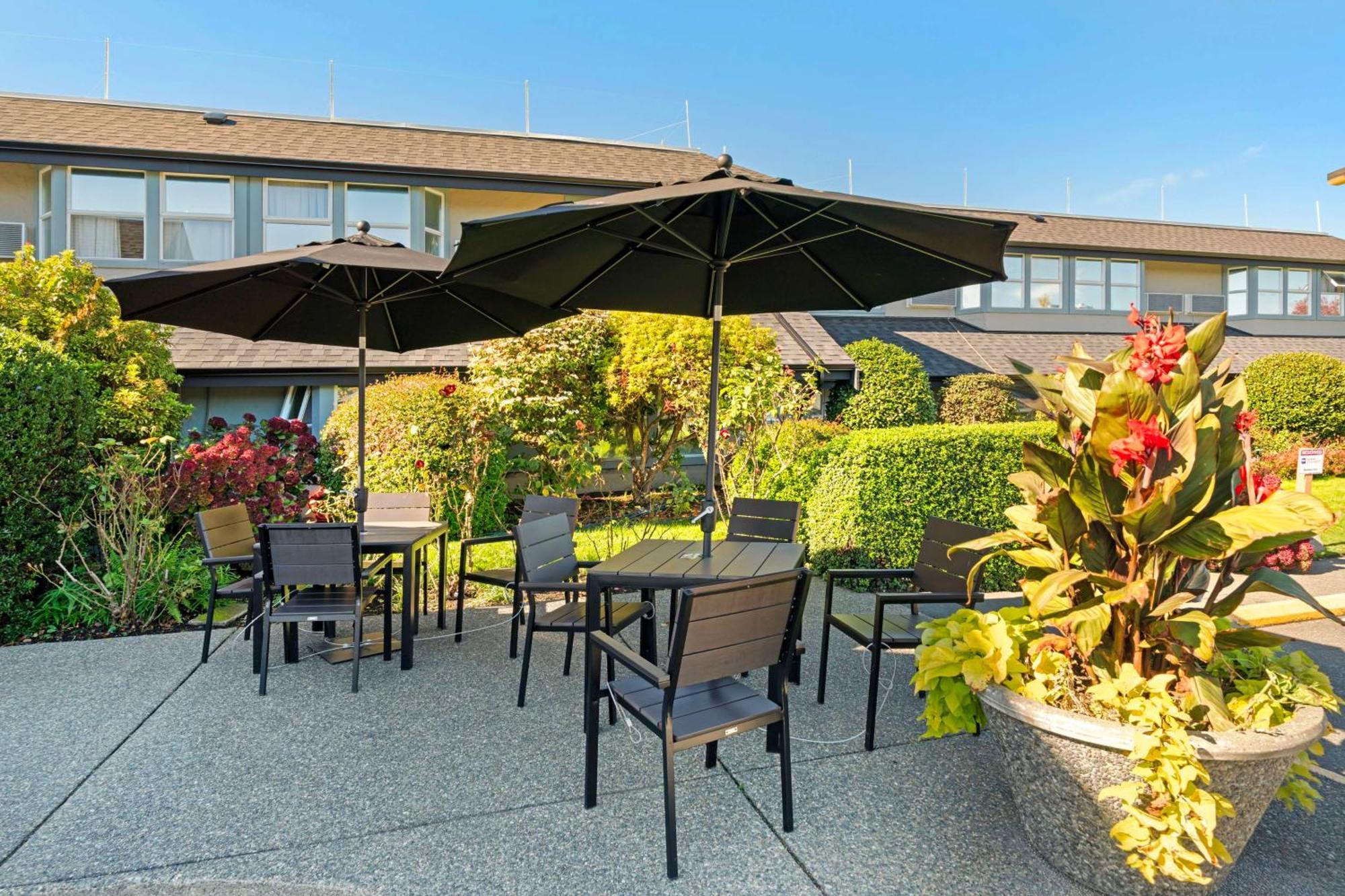 Best Western Plus Emerald Isle Hotel Sidney Exteriér fotografie