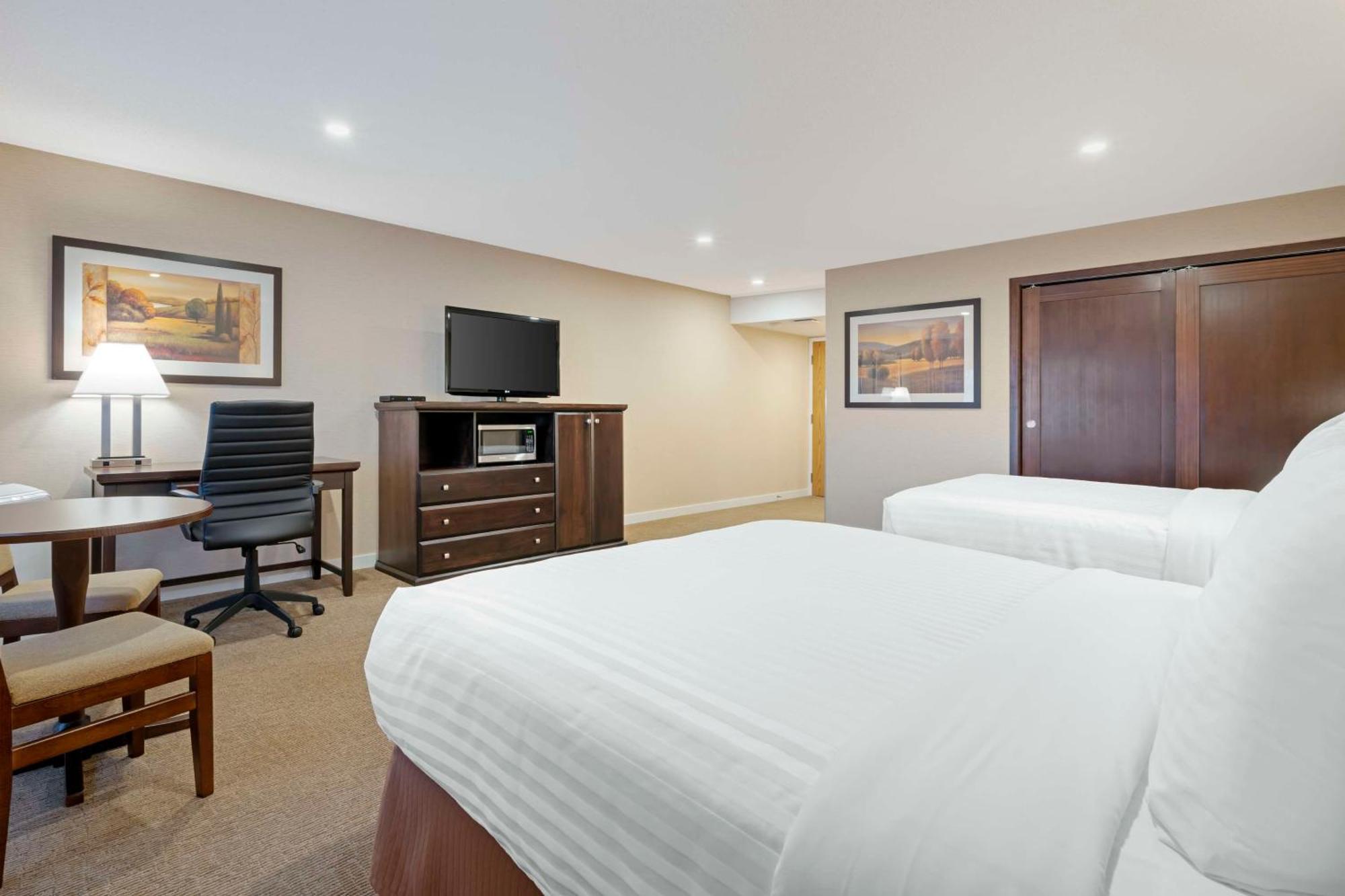 Best Western Plus Emerald Isle Hotel Sidney Exteriér fotografie