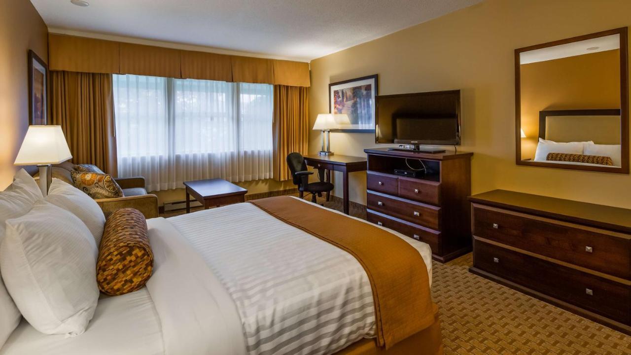 Best Western Plus Emerald Isle Hotel Sidney Exteriér fotografie